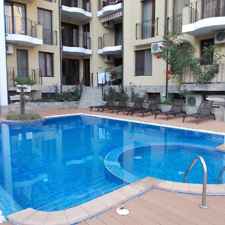 Apartment In Dali *